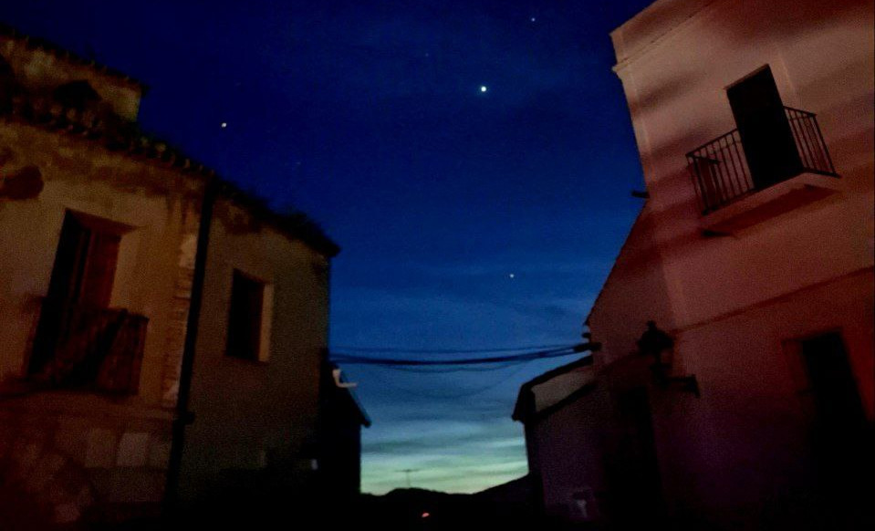 Hagamos nuestros sistemas digitales y energéticos locales más distribuidos, redundantes y asíncronos